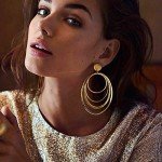 Gold Circle Hoop Earrings - Retro Dangle Style