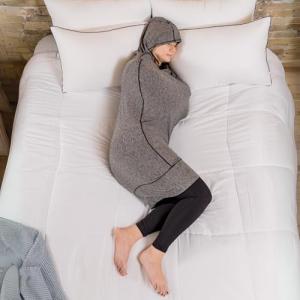 Hug Sleep Mini Hooded Wearable Blanket