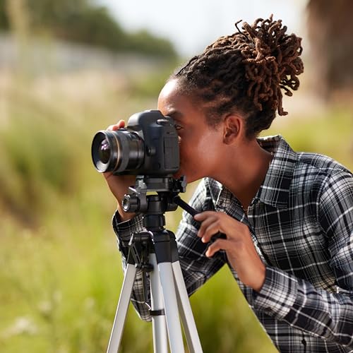 Amazon Basics 152cm Lightweight Tripod for Cameras