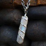 Rainbow Moonstone Healing Crystal Necklace for Balance