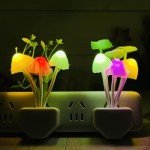 Color Changing Mushroom LED Night Light - Plug-in
