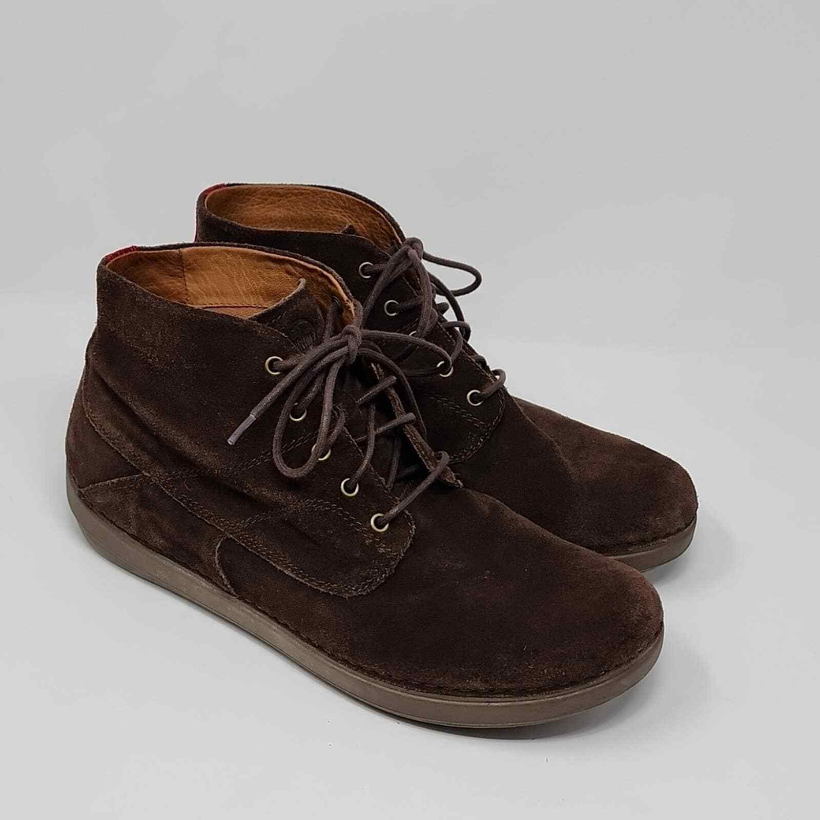 Brown Suede Chukka Boots - Fitflop Zackery