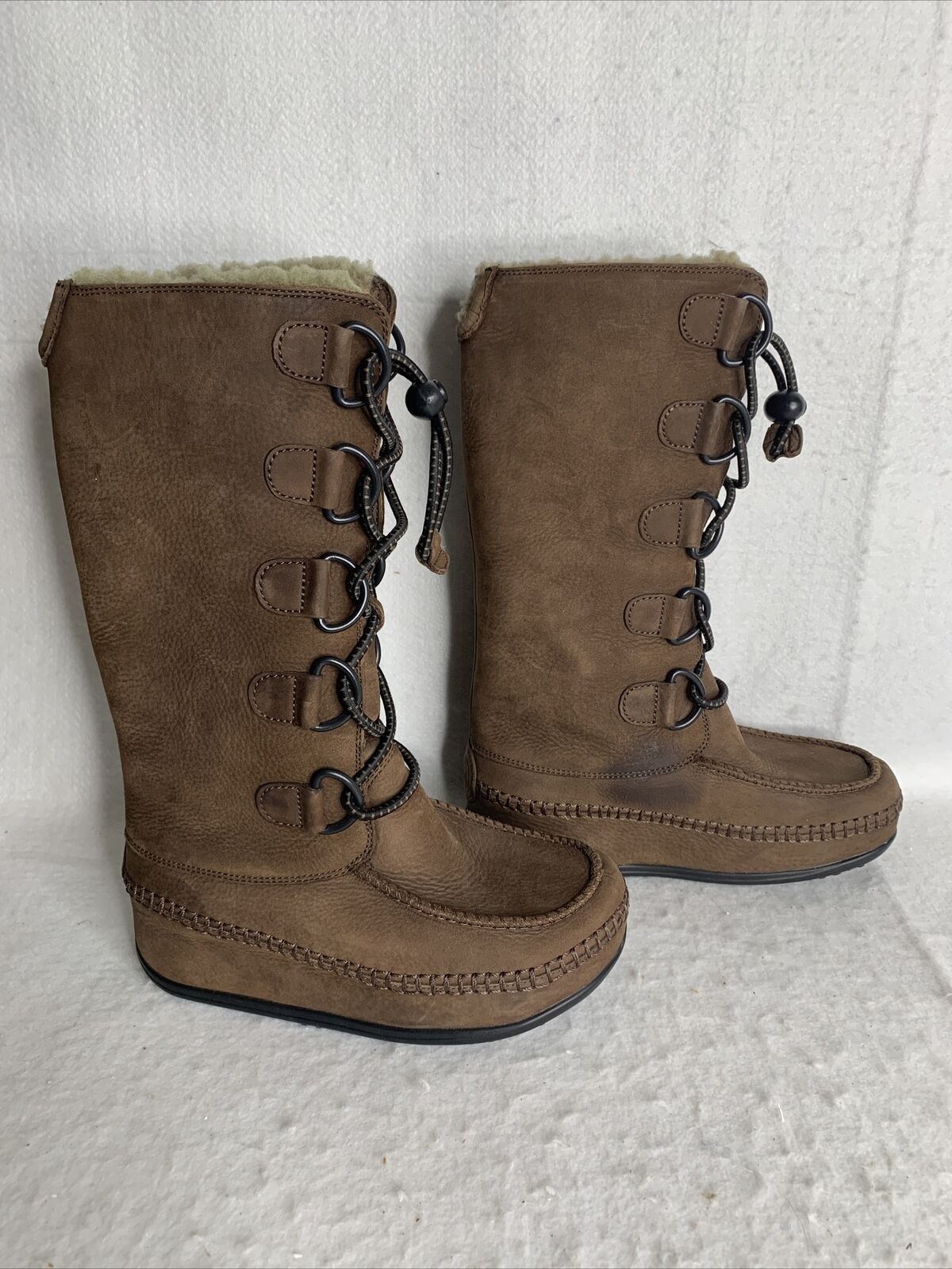 FitFlops Tall Mukluk Moc 2 Shearling Lined Boots Chocolate Brown Womens Sz 6