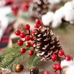 DearHouse 6Ft Berry Christmas Garland with Pinecones Berries Spruce Eucalyptus Leaves Cotton Balls Winter Artificial Greenery Garland for Holiday Season Mantel Fireplace New Year Table Runner Decor