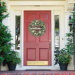 Sggvecsy Green Artificial Eucalyptus Wreath with Welcome Sign 20in Spring Summer Wreath with White Berries for Front Door Wall Window Festival Farmhouse Porch Patio Garden Decor