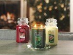 Yankee Candle Balsam & Cedar Scented, Classic Large 22oz Dual-Wick Tumbler Candle, Over 75 Hours Burn Time, Ideal for Holiday Season & Gifting