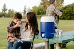 Igloo Blue Sport 2 Gallon Kayak Drink Dispenser