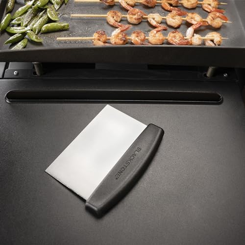 Blackstone 1542 Flat top Griddle Professional Grade Accessory Tool Kit (5 Pieces) 16 oz Bottle, Two Spatulas, Chopper/Scraper and One Cookbook-Perfect for Cooking Indoor or Outdoor, Multicolor