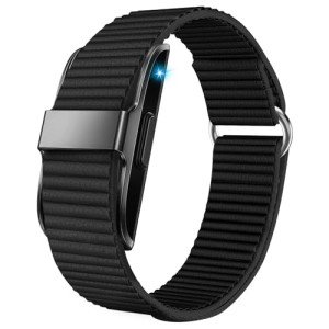 Smart Fitness Tracker with Heart Rate Monitor