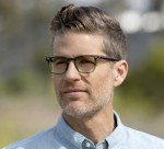 Peepers by PeeperSpecs Strut Square Blue Light Blocking Reading Glasses, Green/Tortoise, 48 + 2