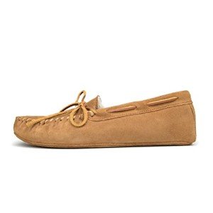 Minnetonka Women's Sheepskin Softsole Moccasin Slipper 8 M Tan