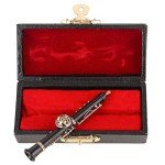 Mini Clarinet Lapel Pin Brooch for Music Lovers