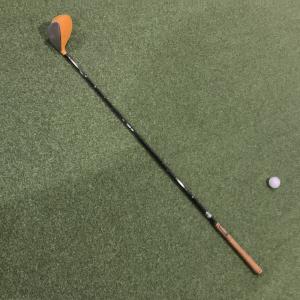 Momentus Swing Trainer 20 oz Right-Handed Golf Aid