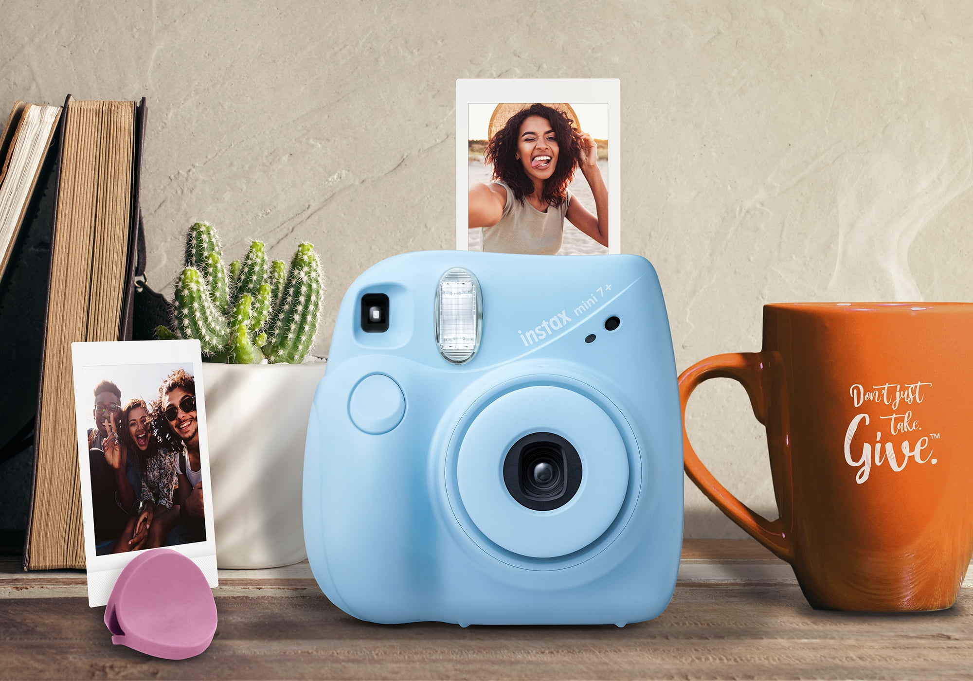 Fujifilm Instax mini 7+ Instant Camera Bundle Light Blue 600021794