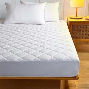 Quilted Double Mattress Protector with Deep Pockets