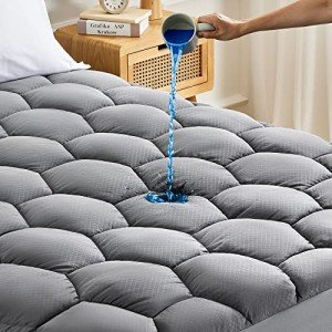 Ultra Fluffy Waterproof Mattress Topper for Single Bed