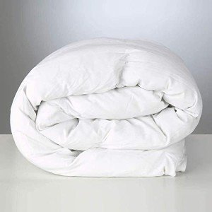 Cozy Anti-Allergy Duvet for All Seasons