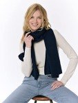 Luxurious 100% Cashmere Scarf for Chic Seasons