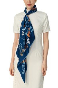 OSCAR ROSSA Luxury 100% Silk Charmeuse Scarf