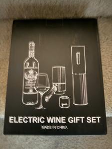 Wine Aerator Pourer and Electric Dispenser Set