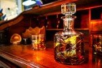Hand-Painted Crystal Whisky Decanter – Unique Gift
