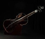 Violin-Shaped Decanter with Mahogany Base - 1000 ML