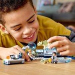 LEGO Jurassic World: Dr. Wu's Baby Dino Escape