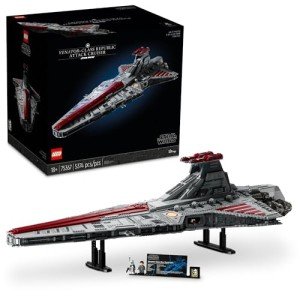 LEGO Star Wars Venator-Class Cruiser with Captain Rex