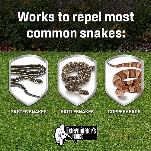 Snake Defense Spray - Non-Toxic Repellent (32 oz)