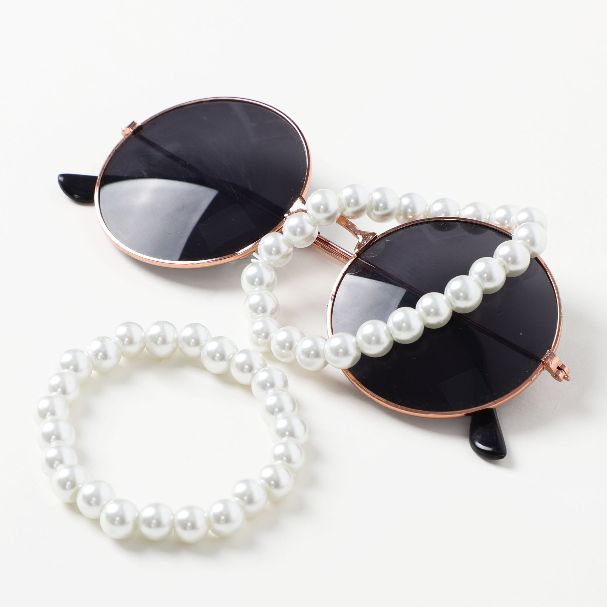 White Faux Pearls Beaded Elastic Bracelet Set