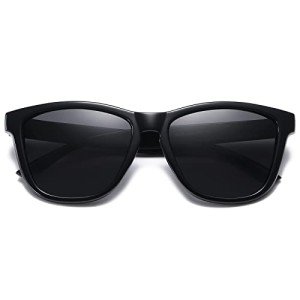 Trendy Women’s Polarized Designer Sunglasses with UV Protection
