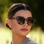 WearMe Pro Polarized Round Retro Women's Sunglasses