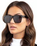 Illesteva Los Feliz Sunglasses in Black/Grey
