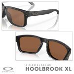 Oakley Holbrook Matte Black Square Sunglasses Bundle