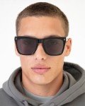 Illesteva Los Feliz Sunglasses in Black/Grey