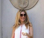 FEISEDY Women’s Oversized Retro Square Sunglasses