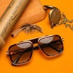 Trendy Retro 70s Square Metal Sunglasses