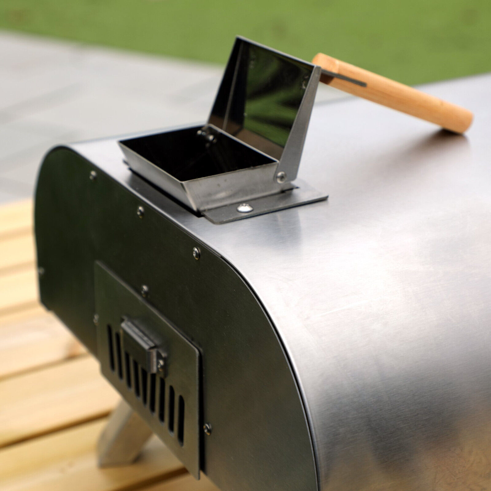 BlazeBox Wood Pizza Oven - Portable & Outdoor