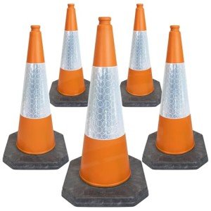 5 x 750mm Traffic Cones in Orange for Indoor and Outdoor Usage - Large Traffic Cones are Self Weighted and Made from 100% Recycled Materials in The UK