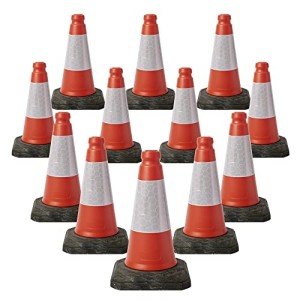 12 Traffic Safety cones by innovatus