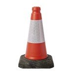 Pack of 2 Red cones 450mm by innovatus