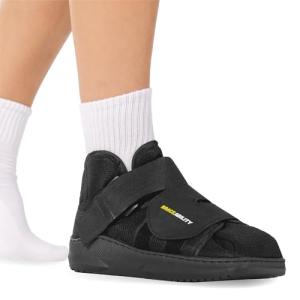 Lightweight Closed Toe Walking Shoe for Recovery