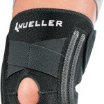 Mueller Self-Adjusting Knee Stabilizer for Pain Relief