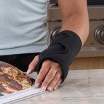 ComfyBrace® Adjustable Carpal Tunnel Wrist Braces (2-Pack)