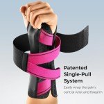 FREETOO Right-Hand Carpal Tunnel Wrist Brace