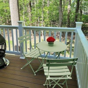 Compact 3-Piece Wrought Iron Bistro Set