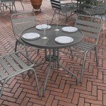 31.5'' Round Glass Metal Patio Table, Silver