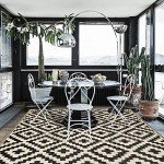 Reversible Outdoor Mat - Black & Beige Lattice