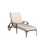 VINGLI Adjustable Outdoor Chaise Lounge Chair with Wheels