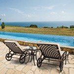 VINGLI Adjustable Outdoor Chaise Lounge Chair with Wheels